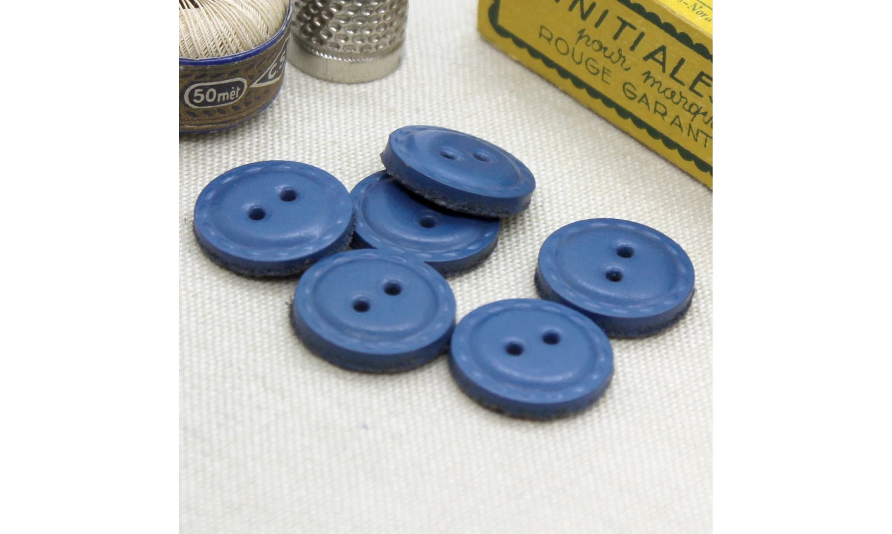 6 boutons / 19MM / Bleu "Cuir"