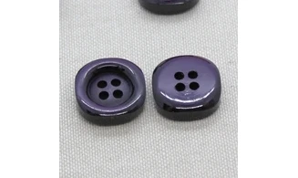 Vintage Button 157B