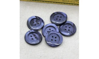 6 boutons / 17MM / Bleu violet