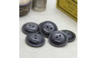 Vintage Button 506b