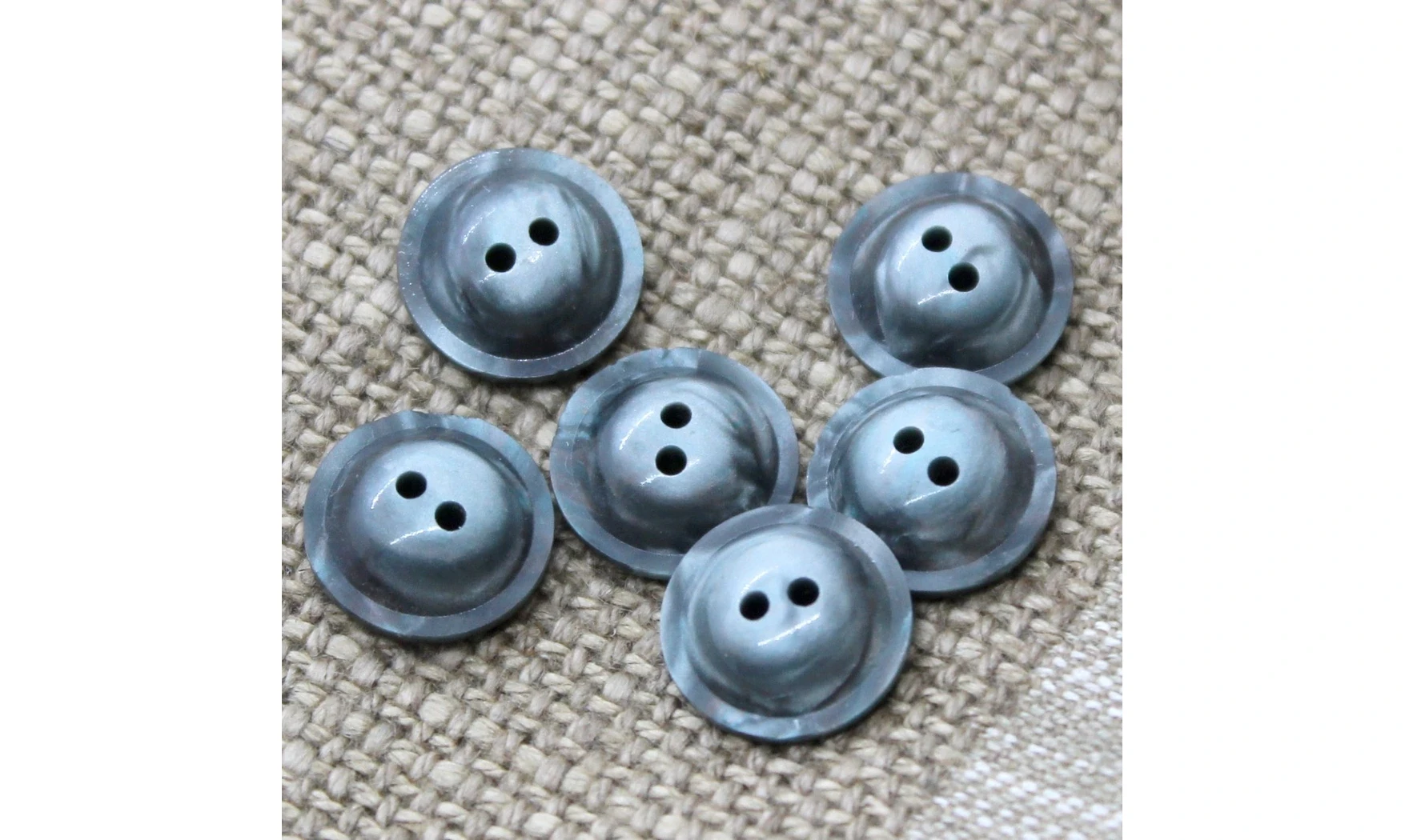 Vintage Button 514B