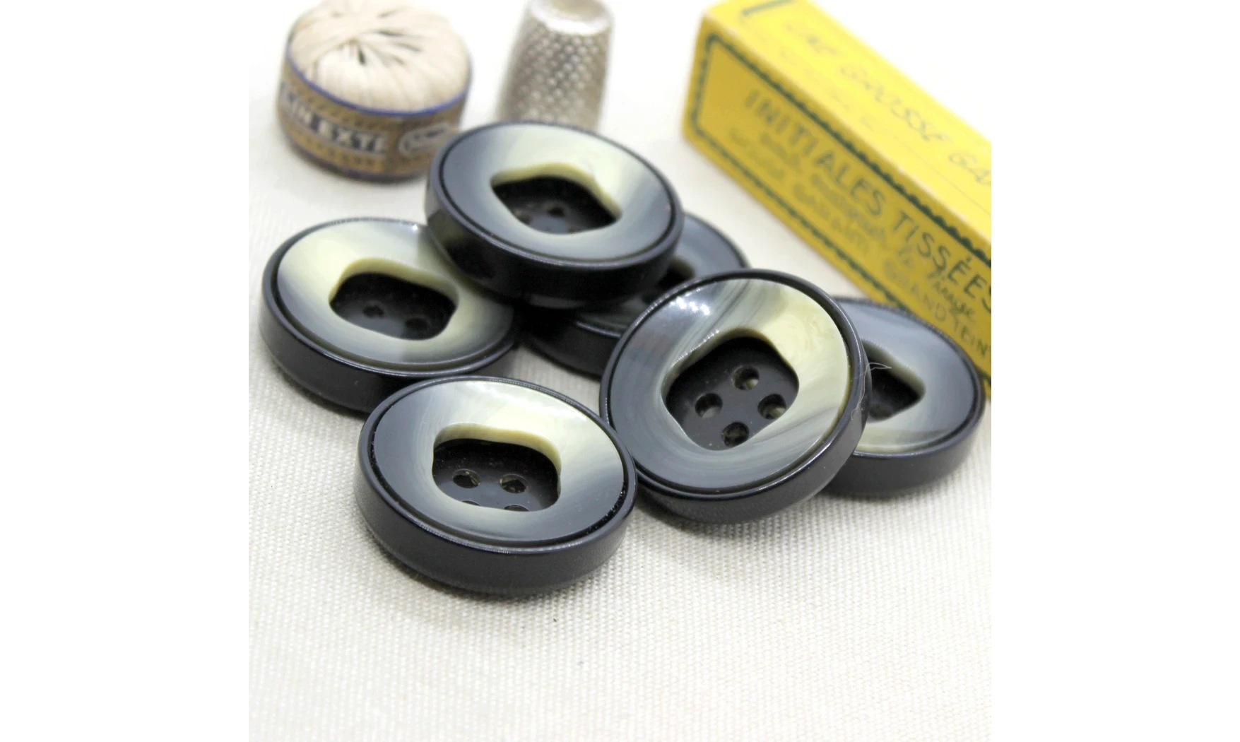 6 boutons / 34MM / Vert dégadé