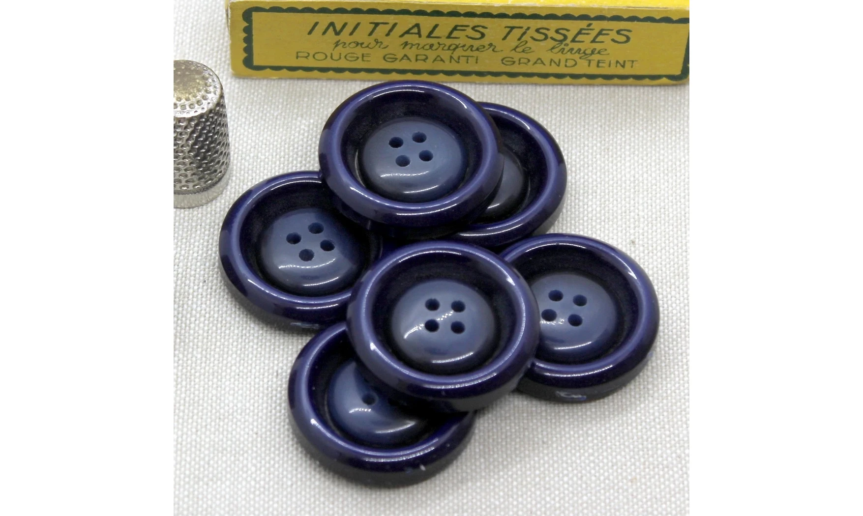 6 boutons / 30MM / Bleu