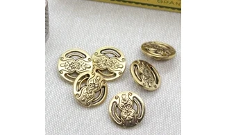 6 boutons / 15MM / Métal doré ajouré