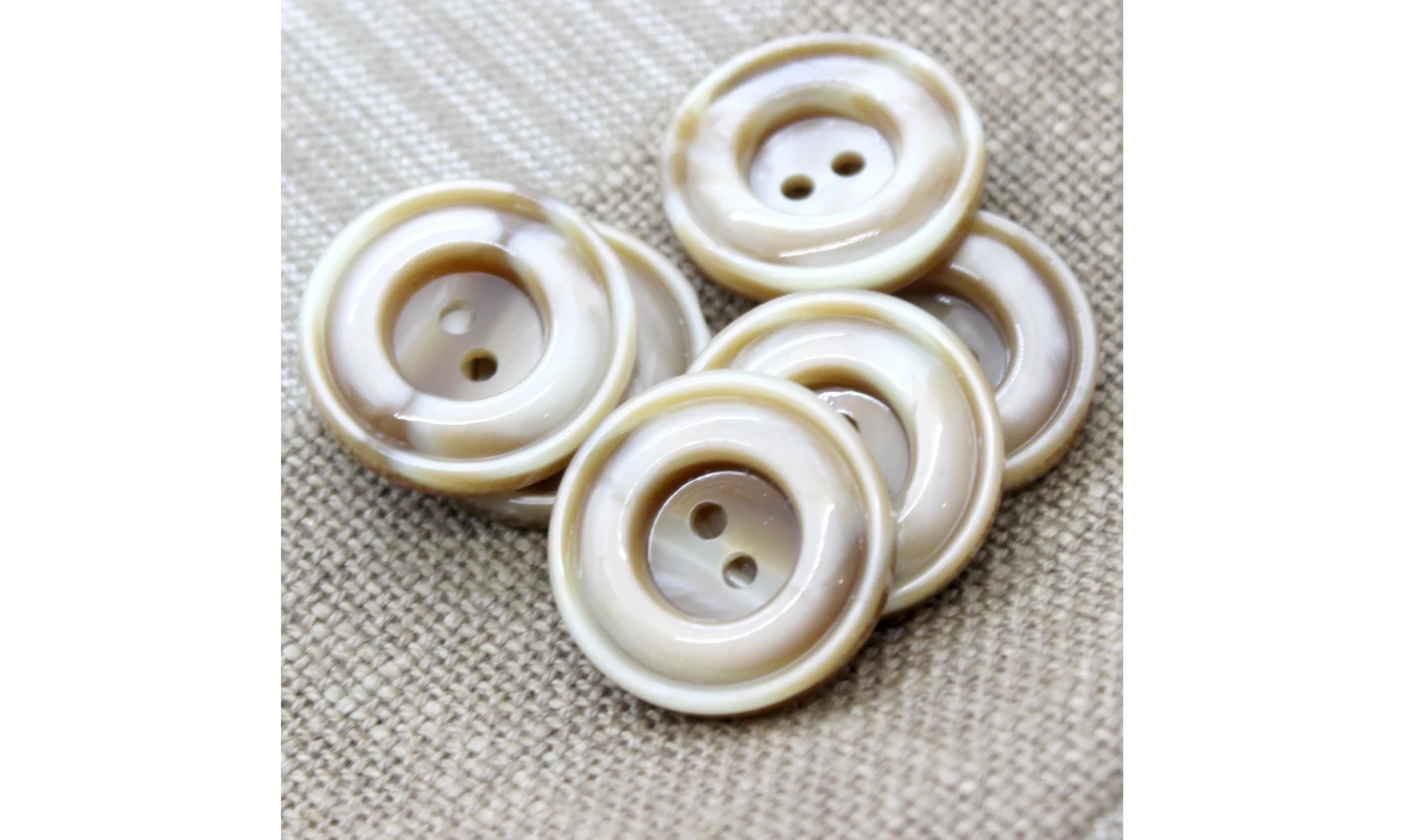 6 Boutons / 30MM / Brun