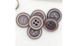 6 Boutons / 35MM / Brun Chocolat