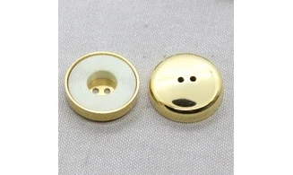 6 boutons / 27MM / Blanc Contour Or