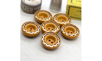 Vintage button 555B