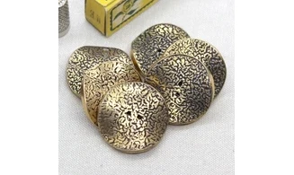 6 boutons / 34MM / Doré "Ondulation"