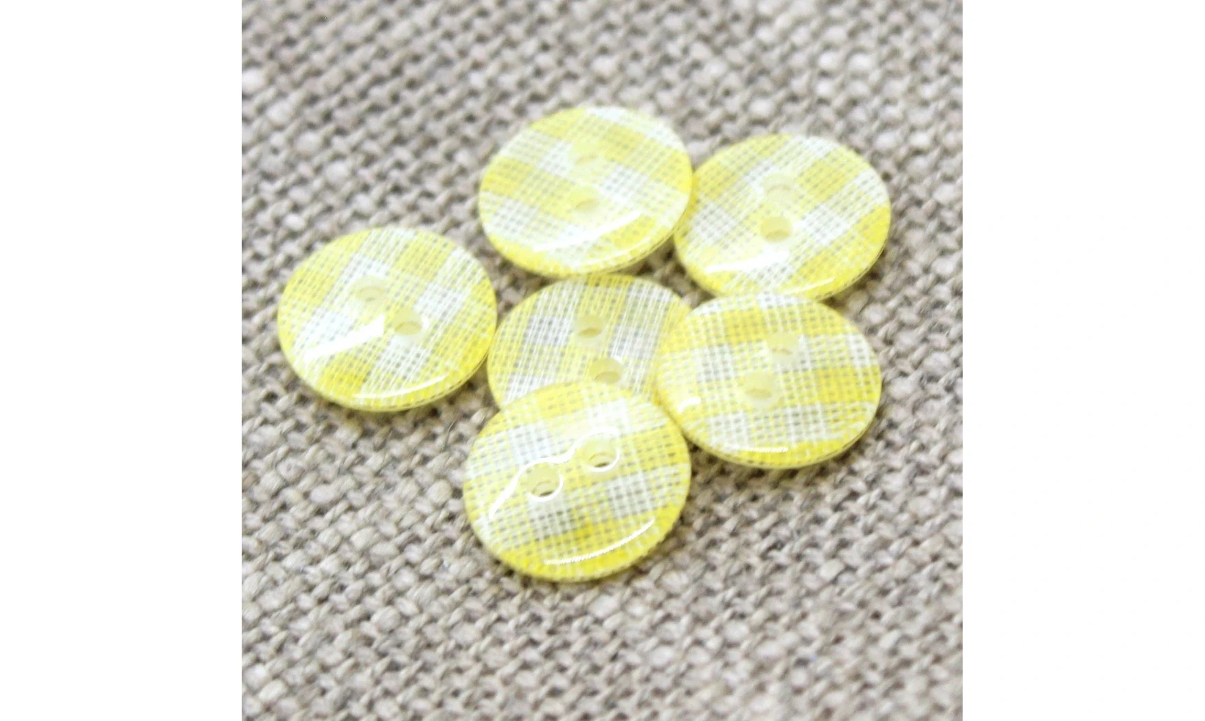 6 boutons / 14,5MM / Jaune Vichy
