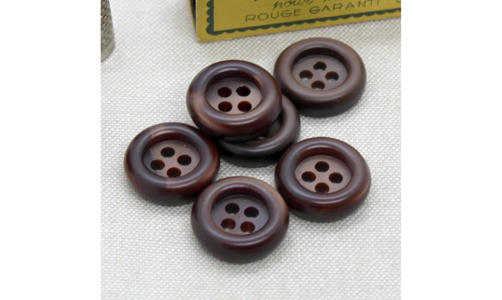 Boutons VINTAGE / 21MM / Brun Chocolat