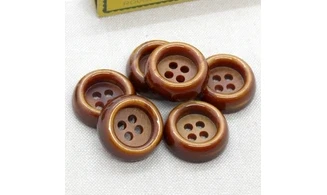 6 boutons / 26MM / Brun Caramel