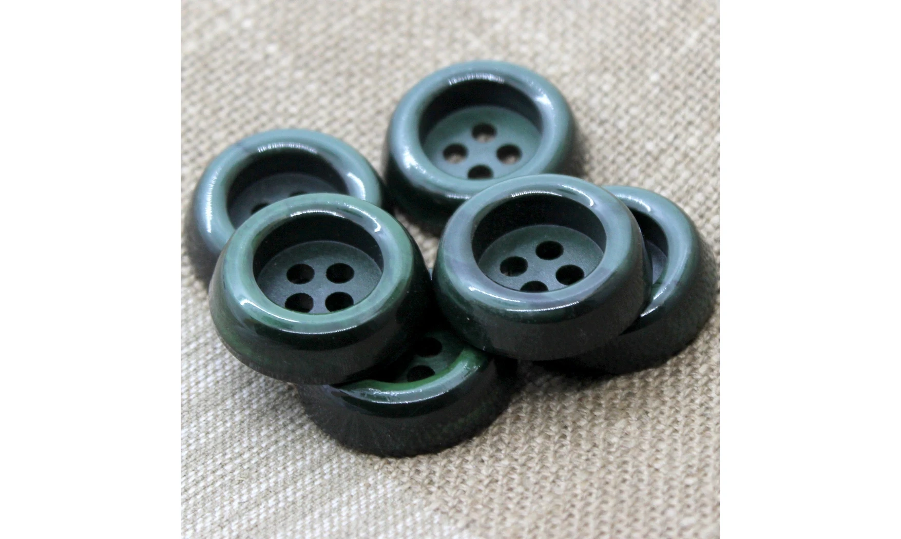 6 boutons / 30MM / Vert bouteille