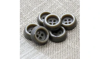 Vintage Button 069C