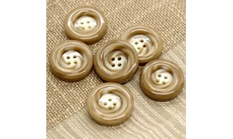 Vintage button 074A
