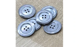 Vintage button 575B