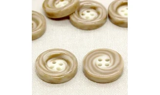 Vintage button 075A