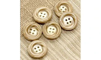 Vintage button 075A