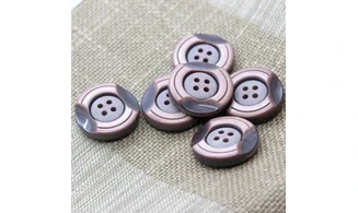 Vintage button 583B