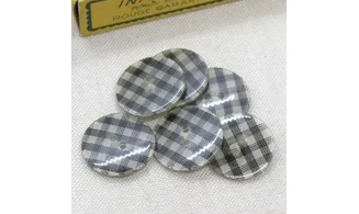 6 boutons / 22MM / Noir Vichy