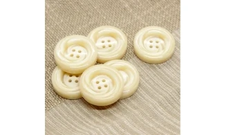 6 boutons / 31MM / Ivoire