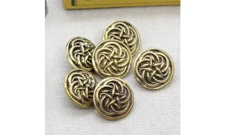 6 boutons / 17MM / Métal doré "Cordons"