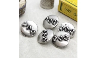 5 boutons / 18MM / Métal argent "Maillon