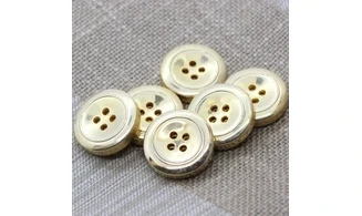 Vintage button 604B