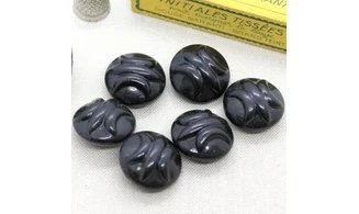 6 boutons / 26MM / Noir