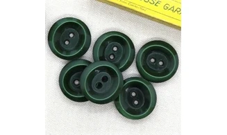 Vintage button 670B