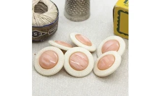 Vintage Button 399B