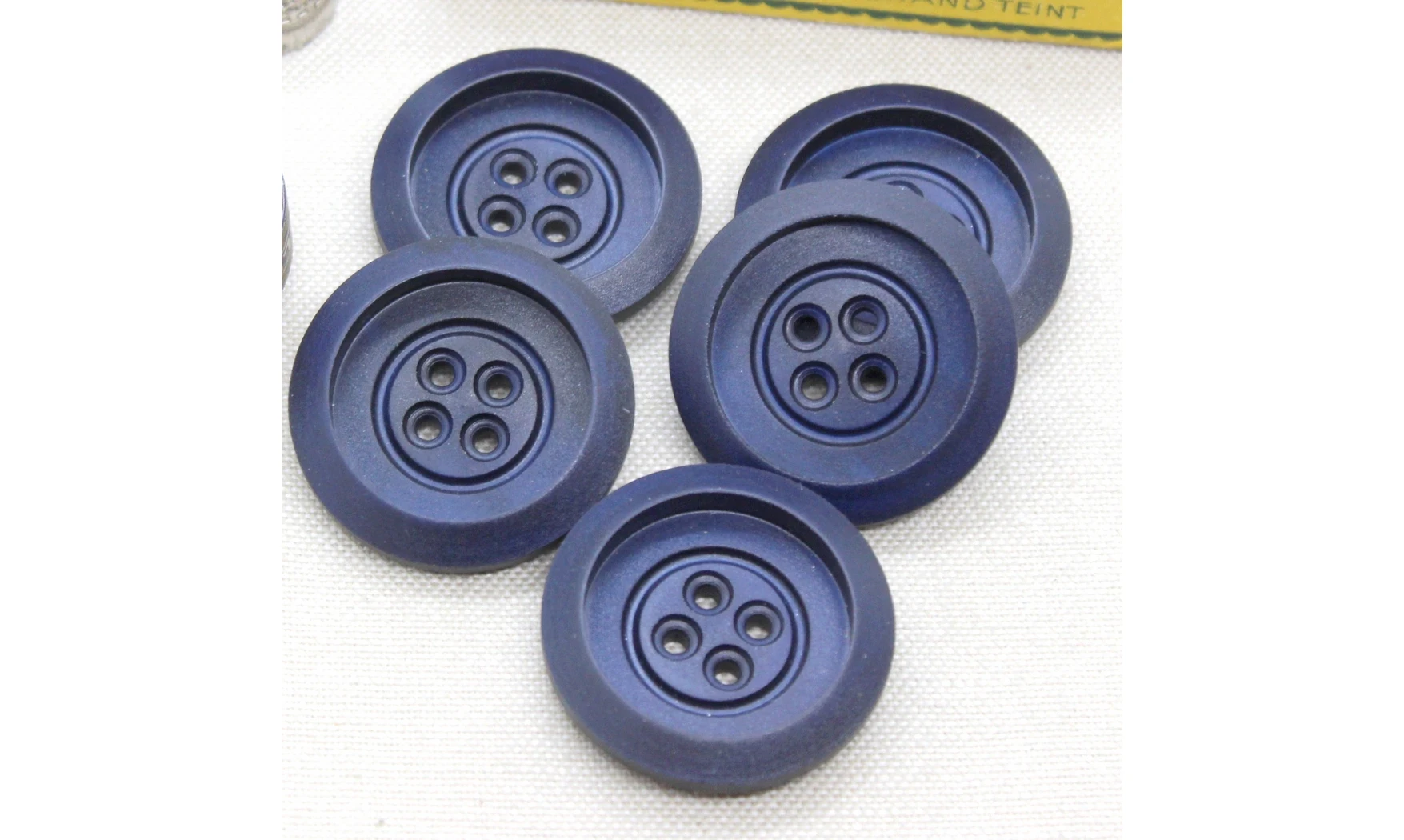 5 boutons / 34MM / Bleu