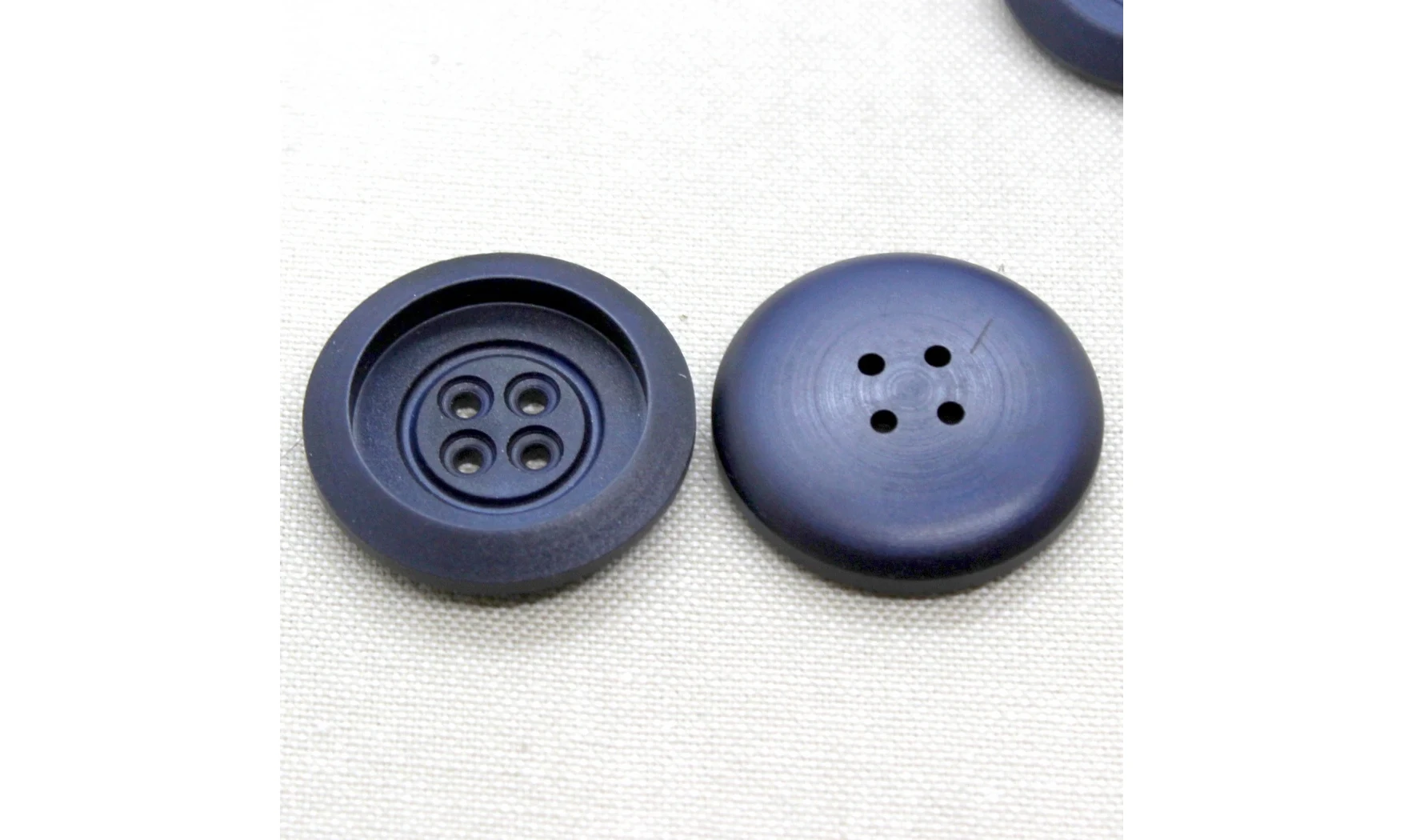 5 boutons / 34MM / Bleu