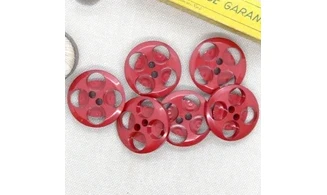 6 boutons / 27MM / Rouge "Lunaire"