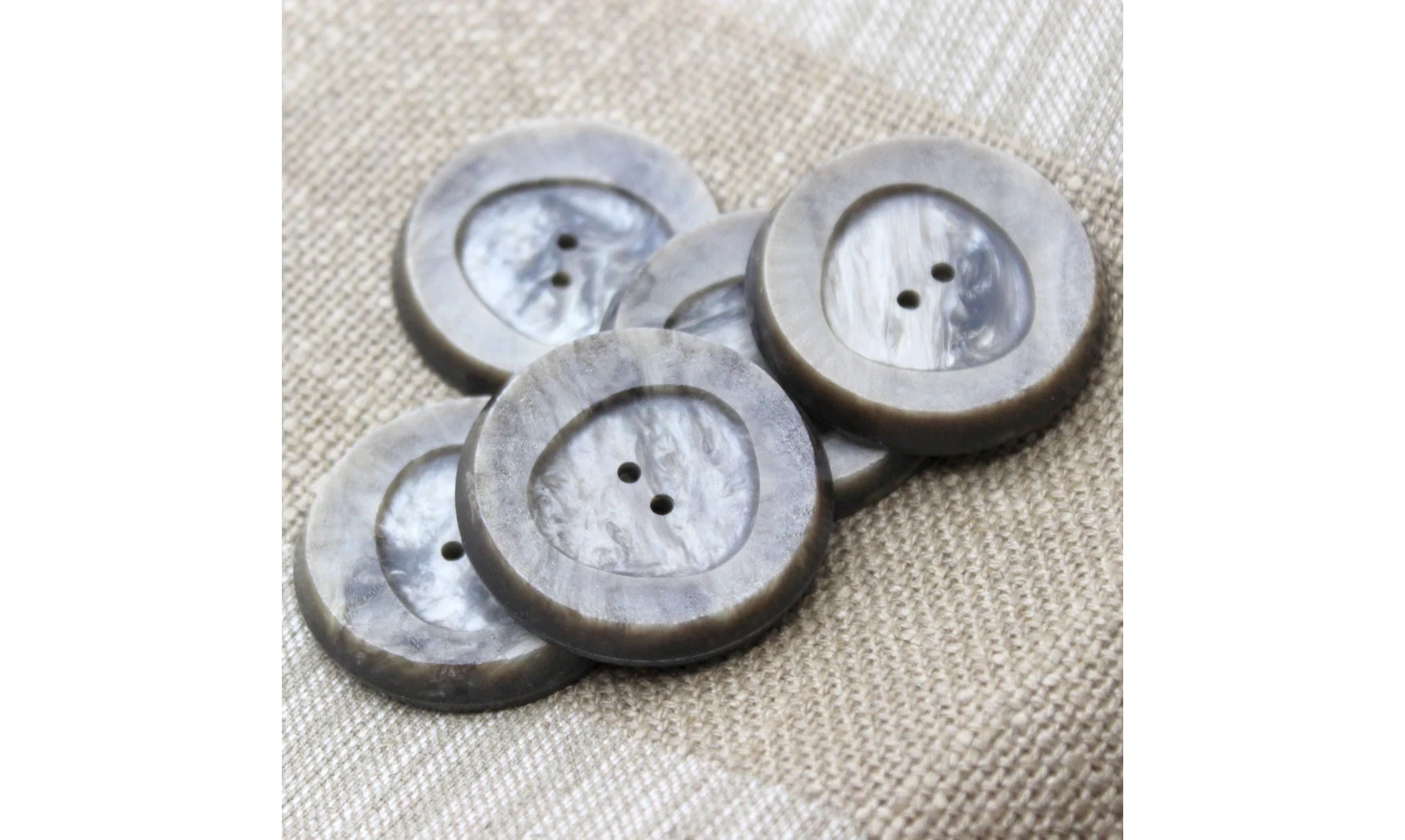 5 boutons / 40MM / Brun kaki