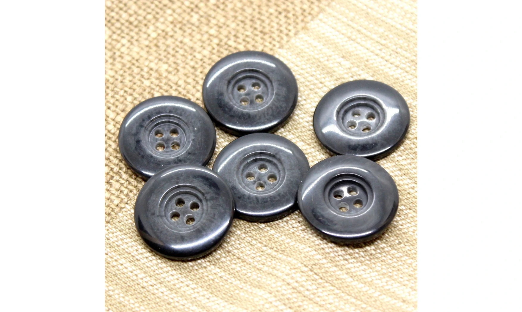 6 boutons / 23MM / Gris