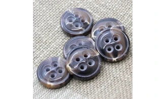 Vintage Button 635B