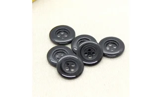 6 boutons / 17,5MM / Noir