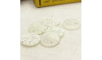 6 boutons / 23MM / Blanc