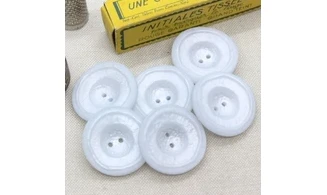 6 boutons / 31MM / Gris bleuté "Chips"