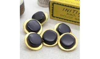 6 boutons / 18MM / métal dorée et carré