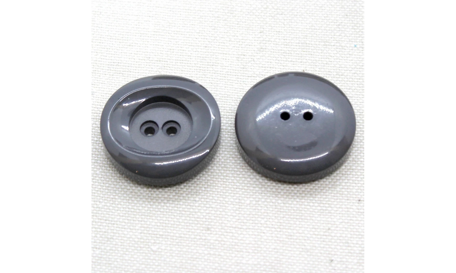6 boutons / 27MM / Gris