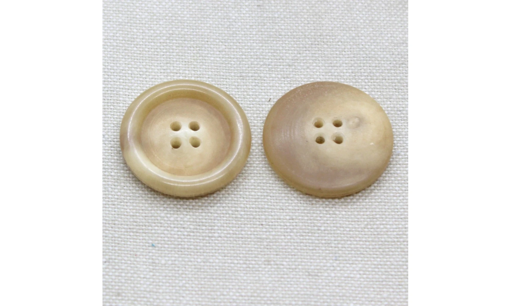 6 Boutons / 26MM / Brun