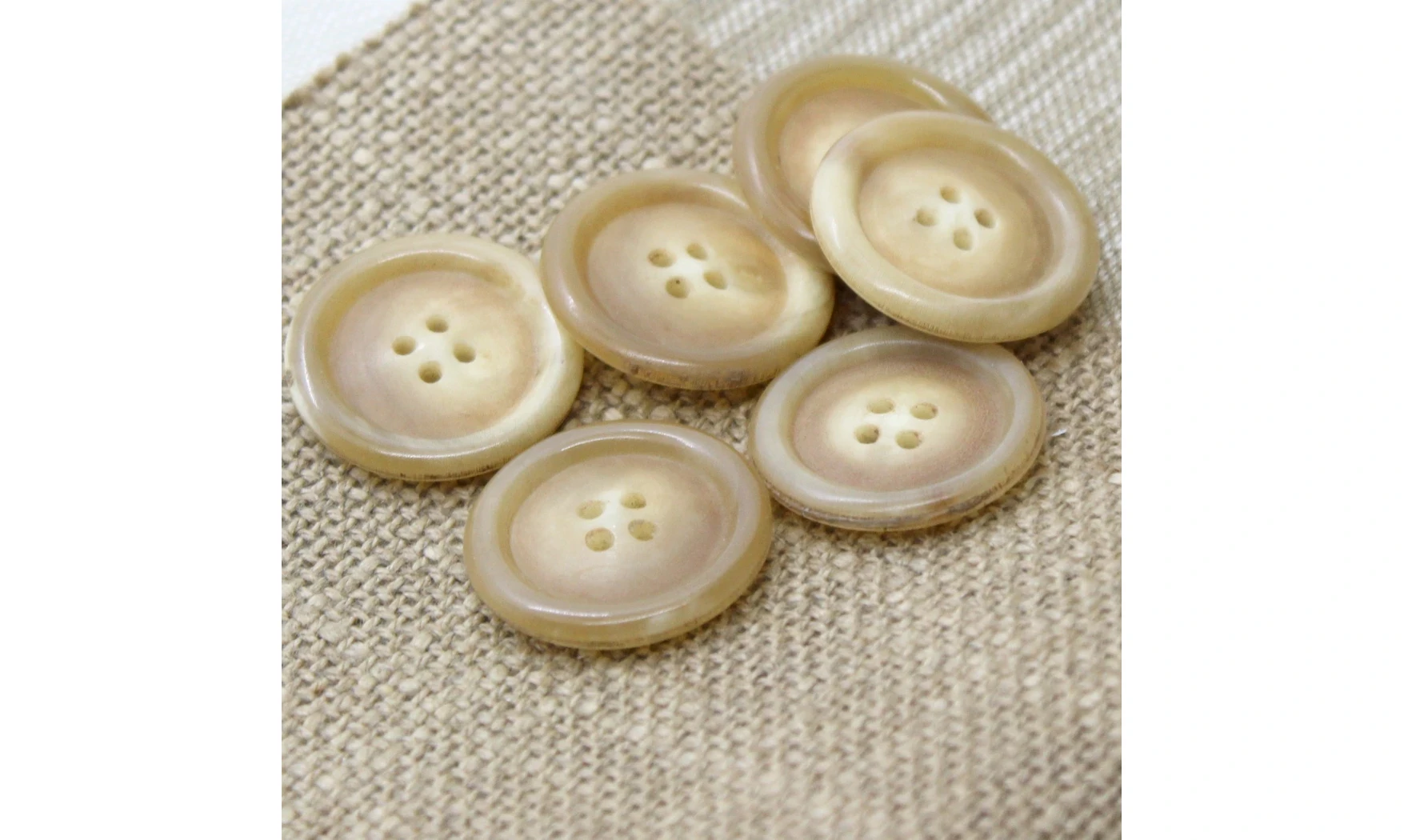6 Boutons / 26MM / Brun
