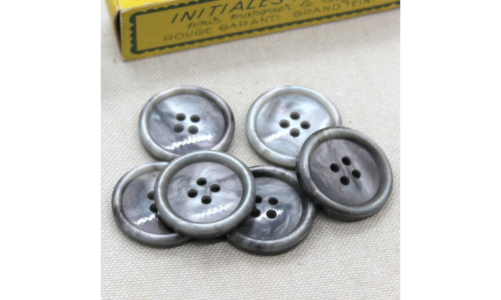 6 Boutons / 25MM / Gris irisé
