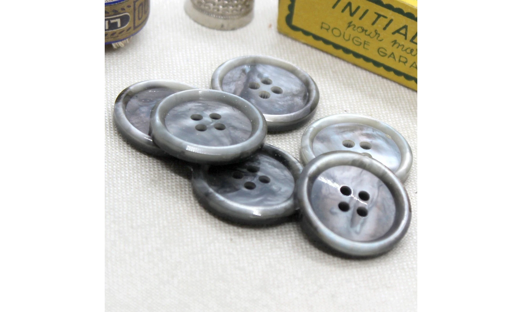 6 Boutons / 25MM / Gris irisé
