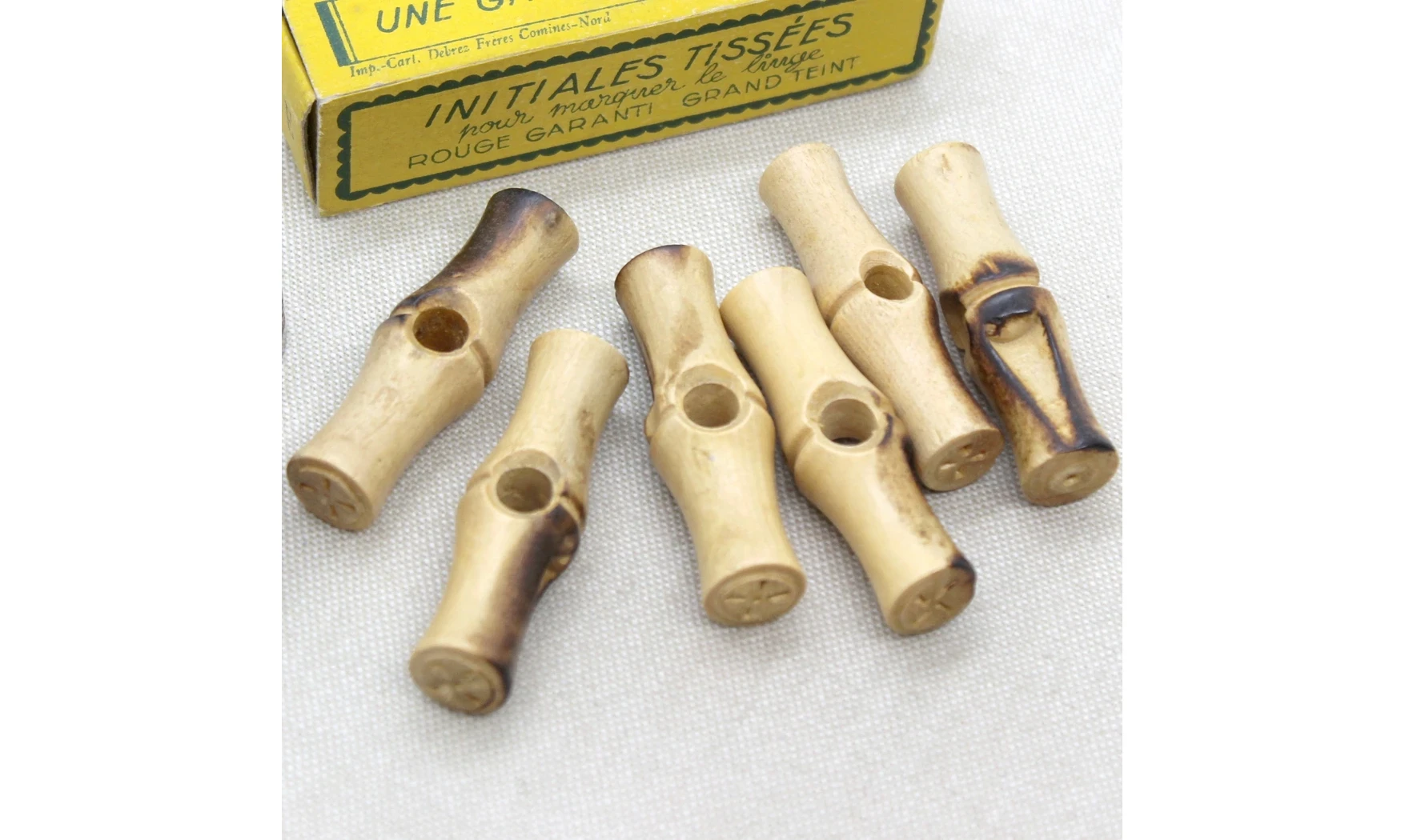 6 boutons / 47MM / Bois "Brandebourg"