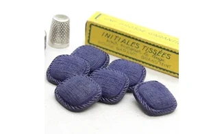 6 boutons / 27MM / Bleu "Coussin carré"