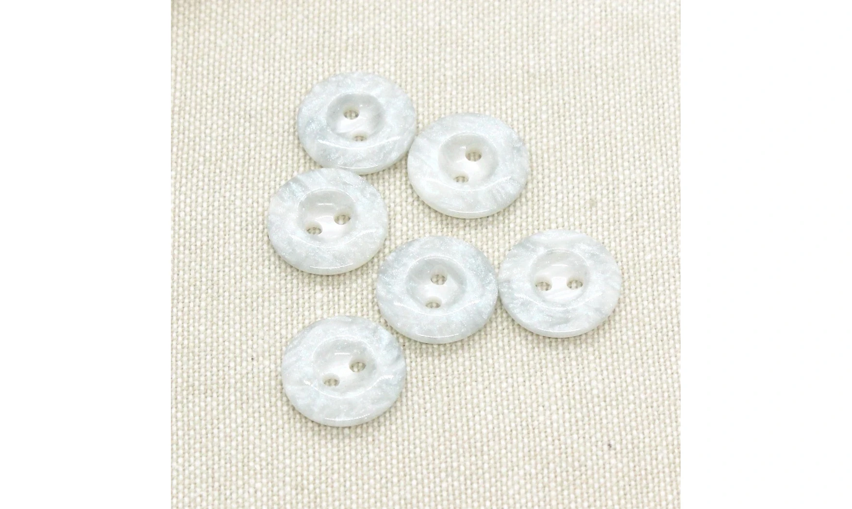Vintage button 089A