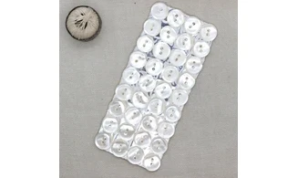 Carte à boutons / Nacre / 13mm